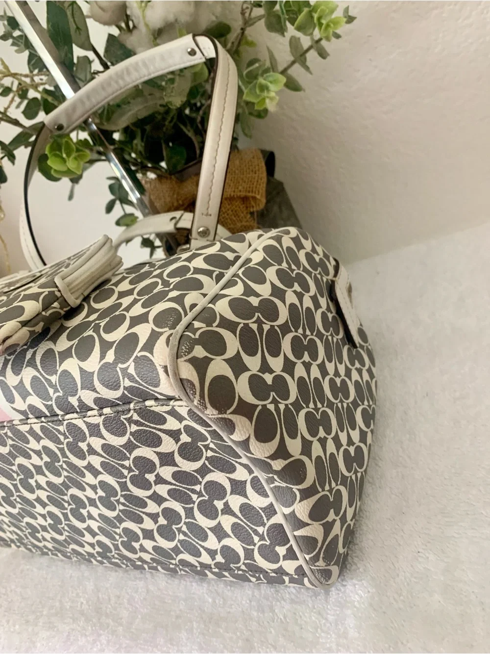 Coach Heritage Signature Cream and Gray Patterned Handbag with Pink Accent